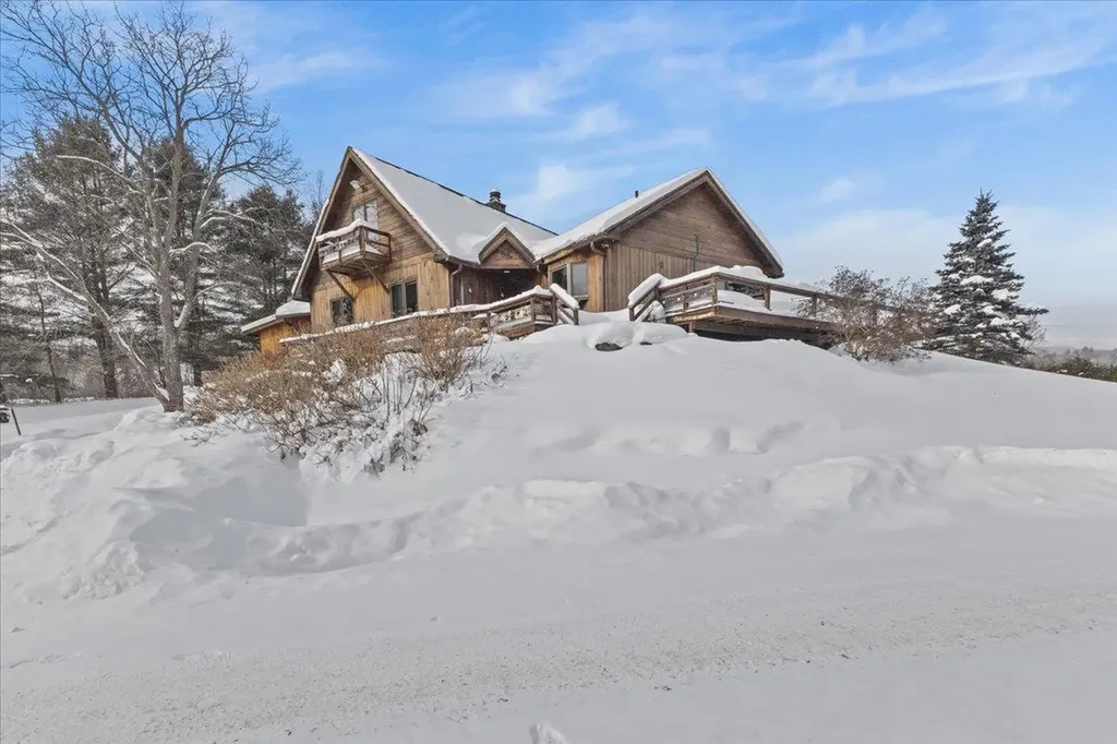 151 Rudys Lane Stowe VT 05672