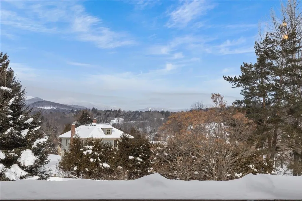 151 Rudys Lane Stowe VT 05672