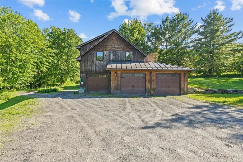 151 Rudys Lane Stowe VT 05672