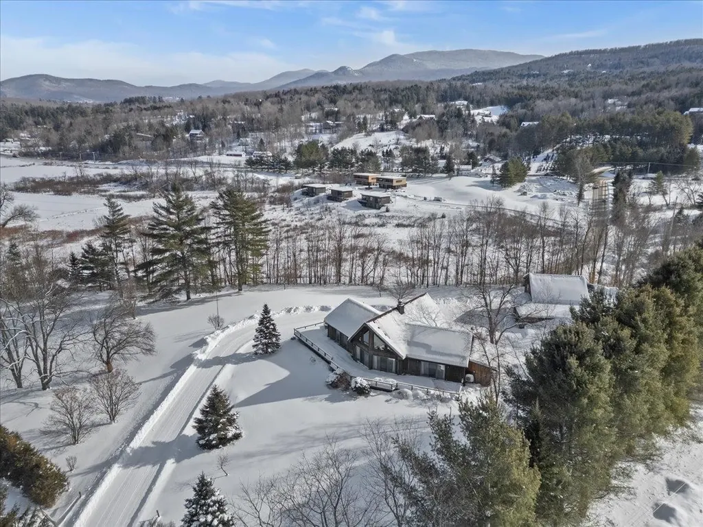 151 Rudys Lane Stowe VT 05672