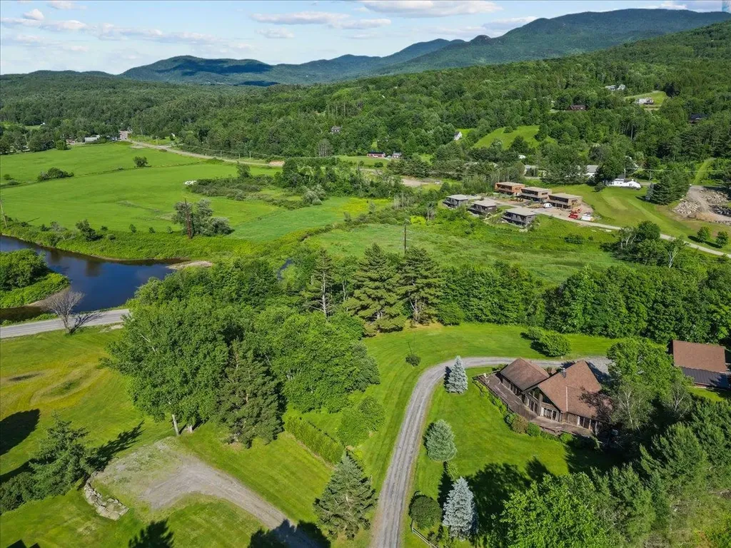 151 Rudys Lane Stowe VT 05672