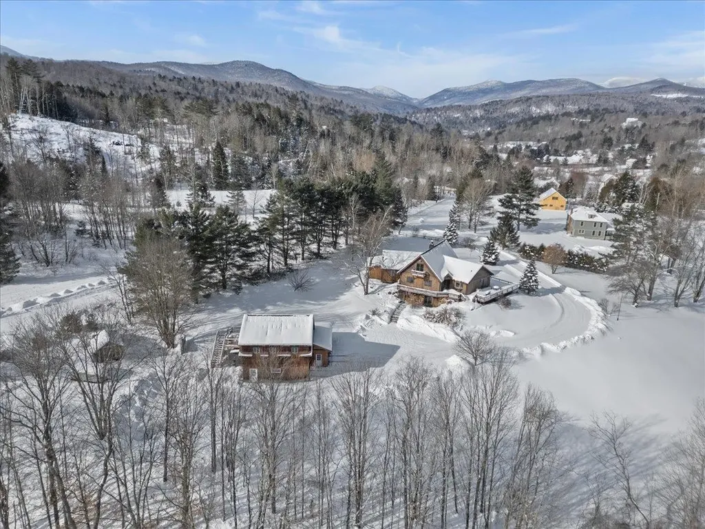 151 Rudys Lane Stowe VT 05672