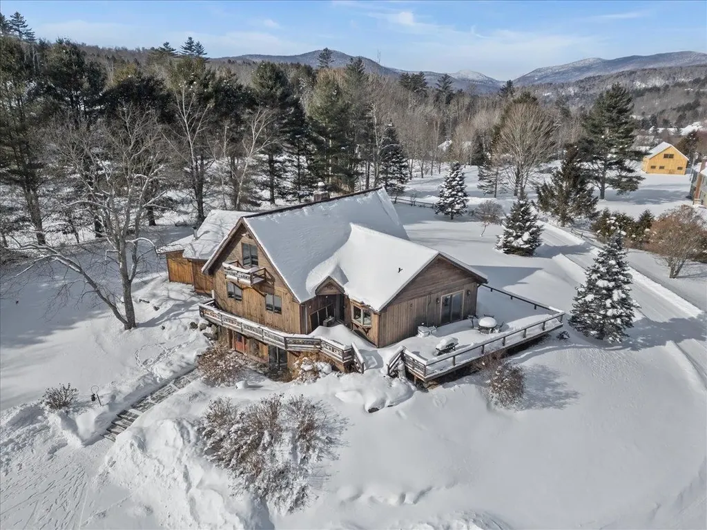 151 Rudys Lane Stowe VT 05672