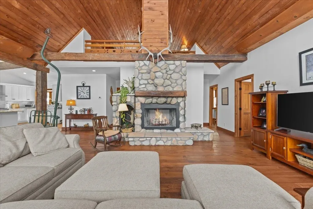 151 Rudys Lane Stowe VT 05672