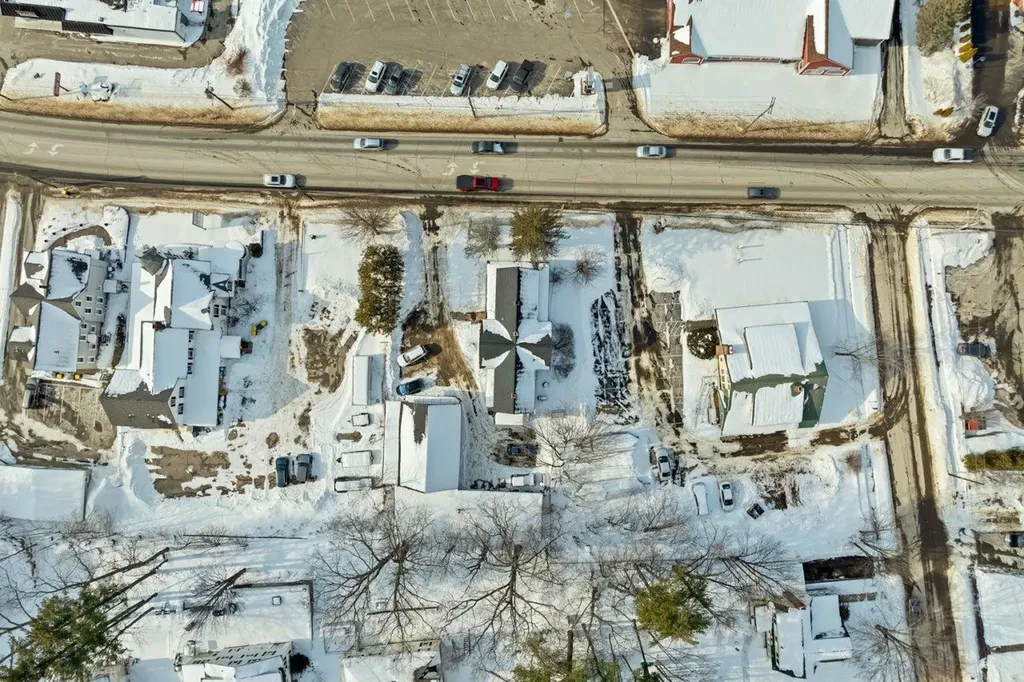 1073 Union Avenue Laconia NH 03246