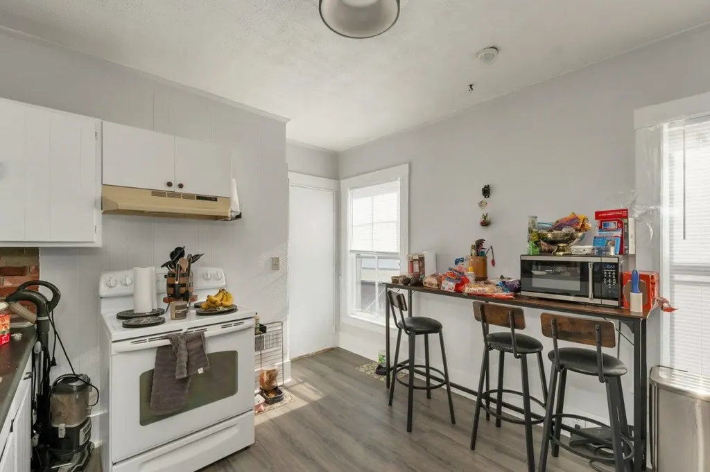 1073 Union Avenue Laconia NH 03246