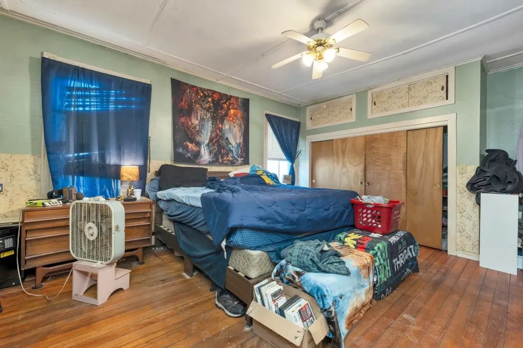 1073 Union Avenue Laconia NH 03246