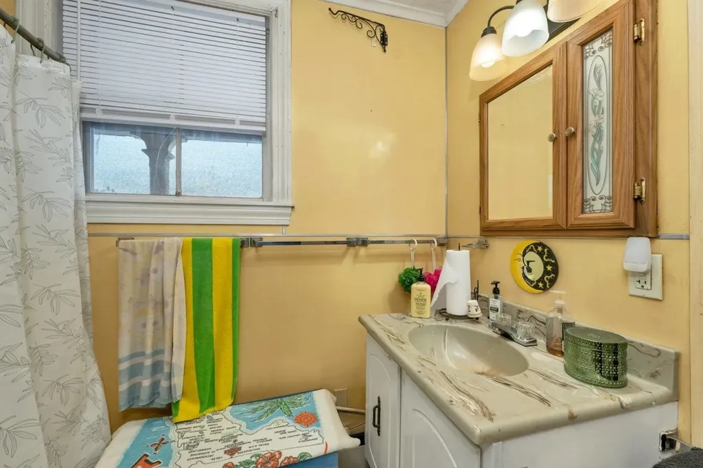 1073 Union Avenue Laconia NH 03246