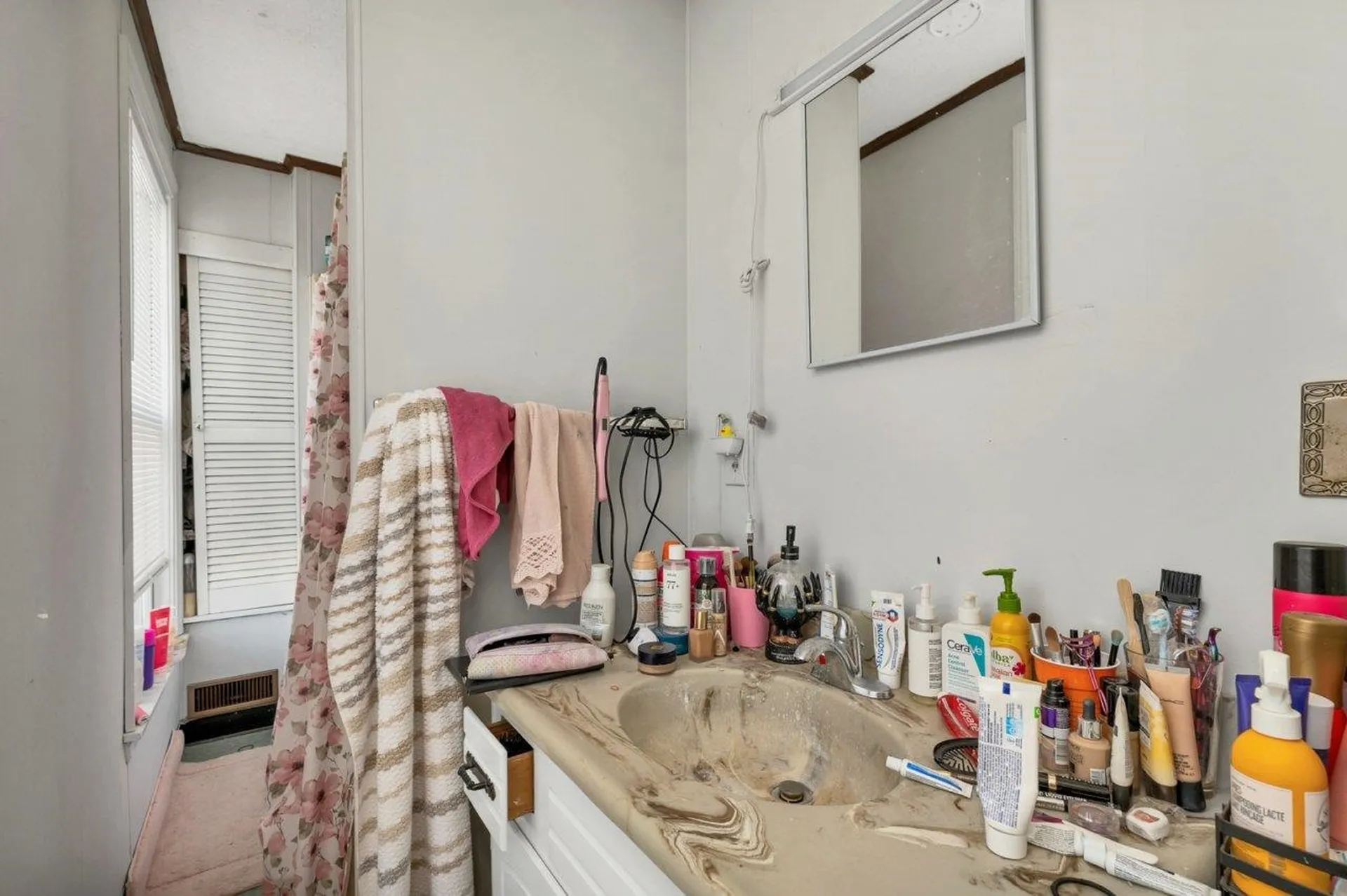 1073 Union Avenue Laconia NH 03246