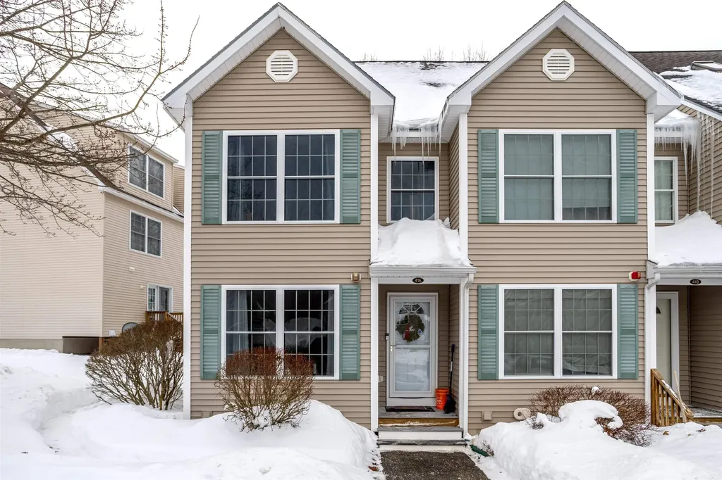 41 Shadowbrook Drive Hudson NH 03051
