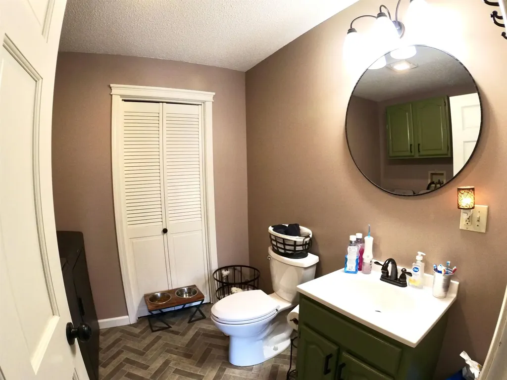 3433 Glover Street Glover VT 05839