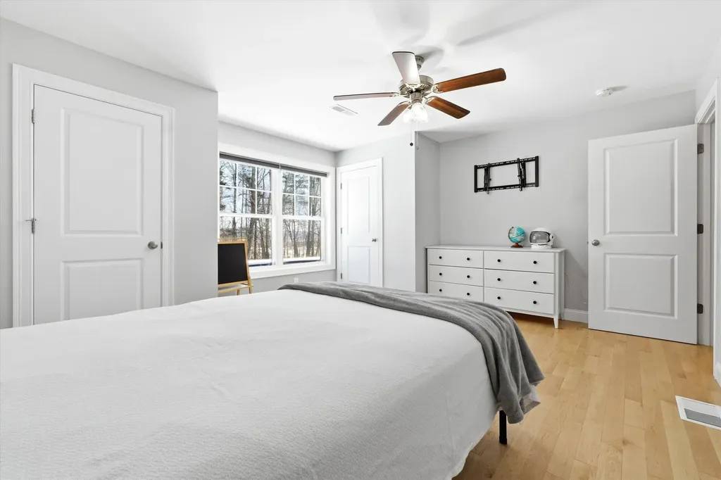 17 Callaway Drive Concord NH 03301