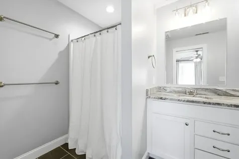 17 Callaway Drive Concord NH 03301