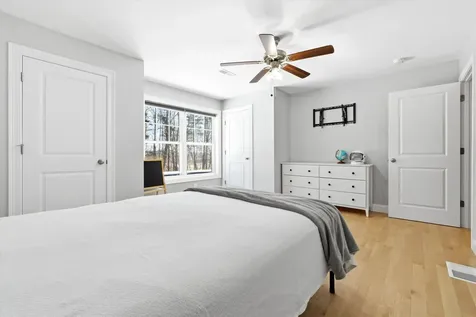 17 Callaway Drive Concord NH 03301