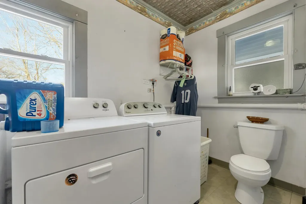 69 Cheney Street Franklin NH 03235