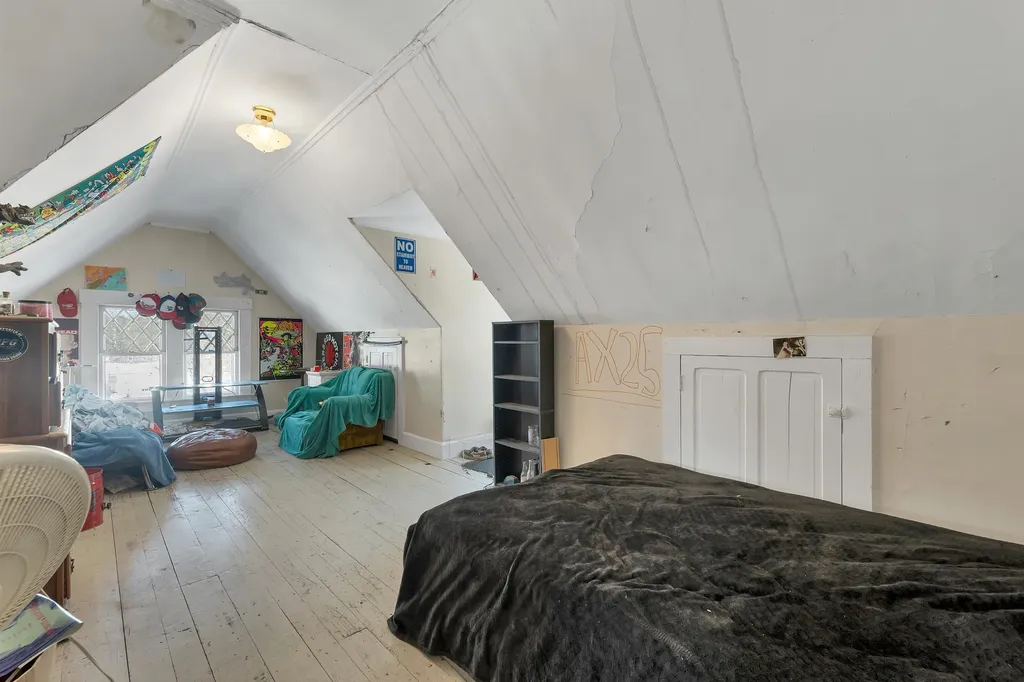 69 Cheney Street Franklin NH 03235