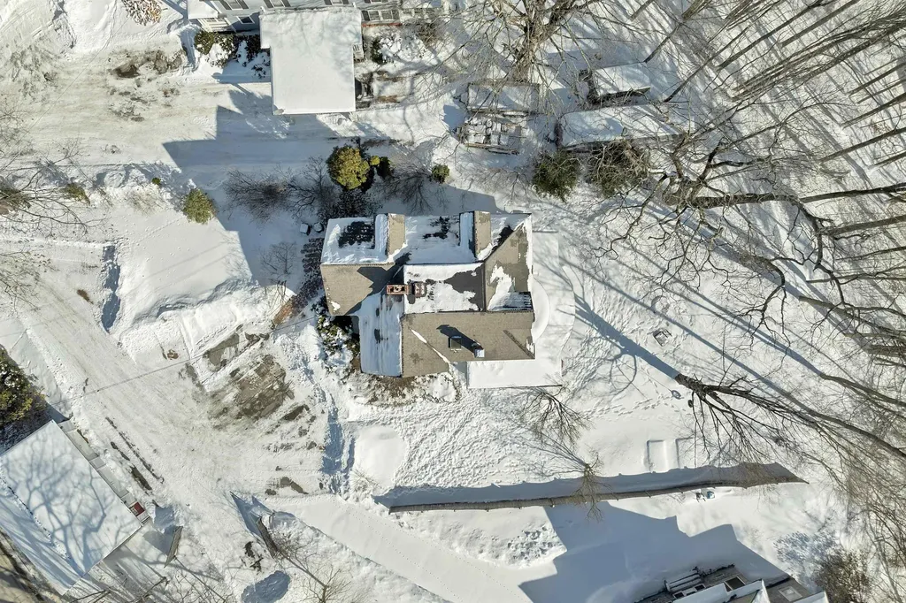 69 Cheney Street Franklin NH 03235