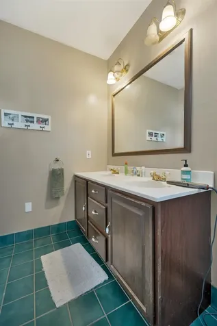 69 Cheney Street Franklin NH 03235