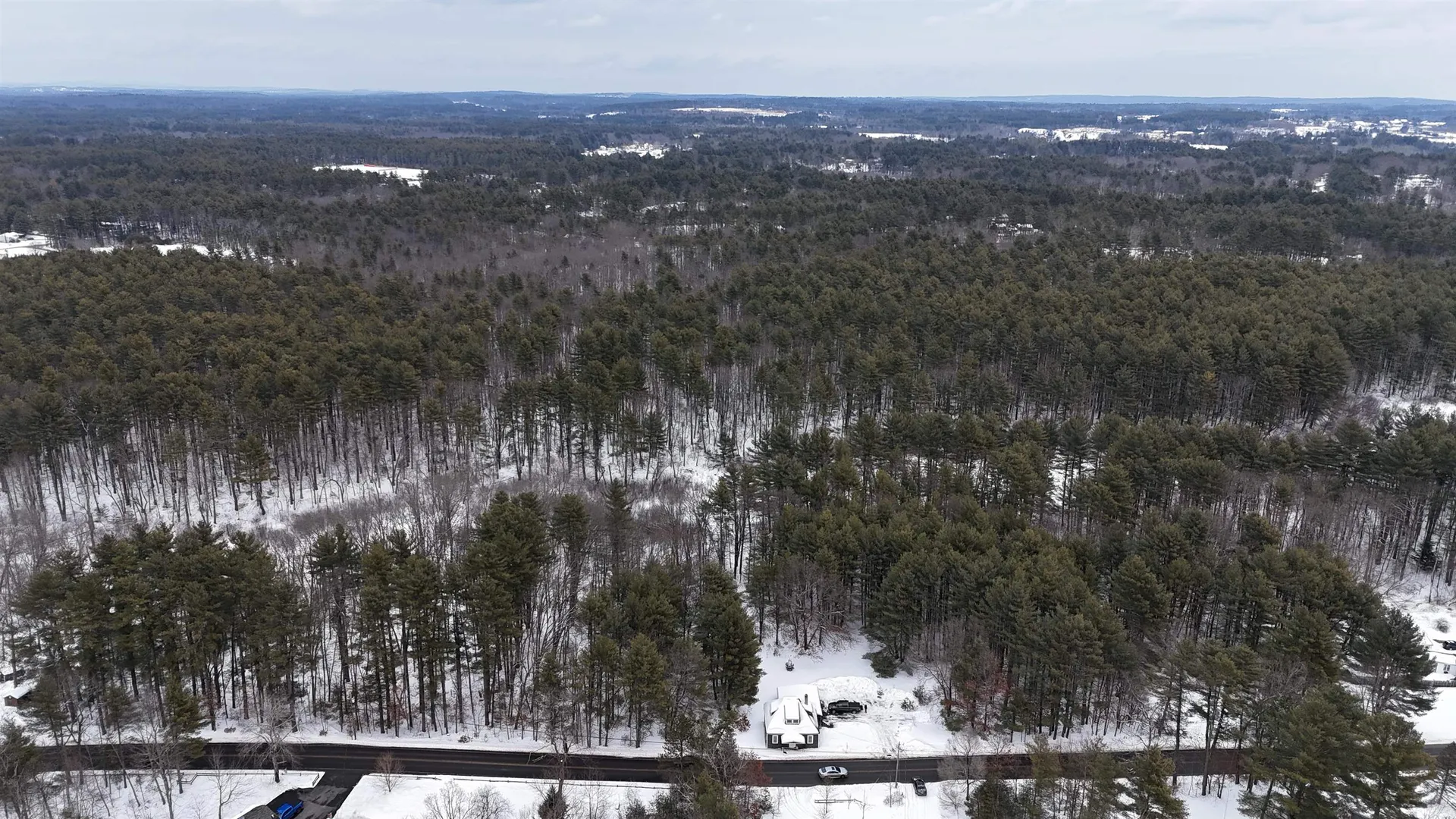 101 Page Road Litchfield NH 03052