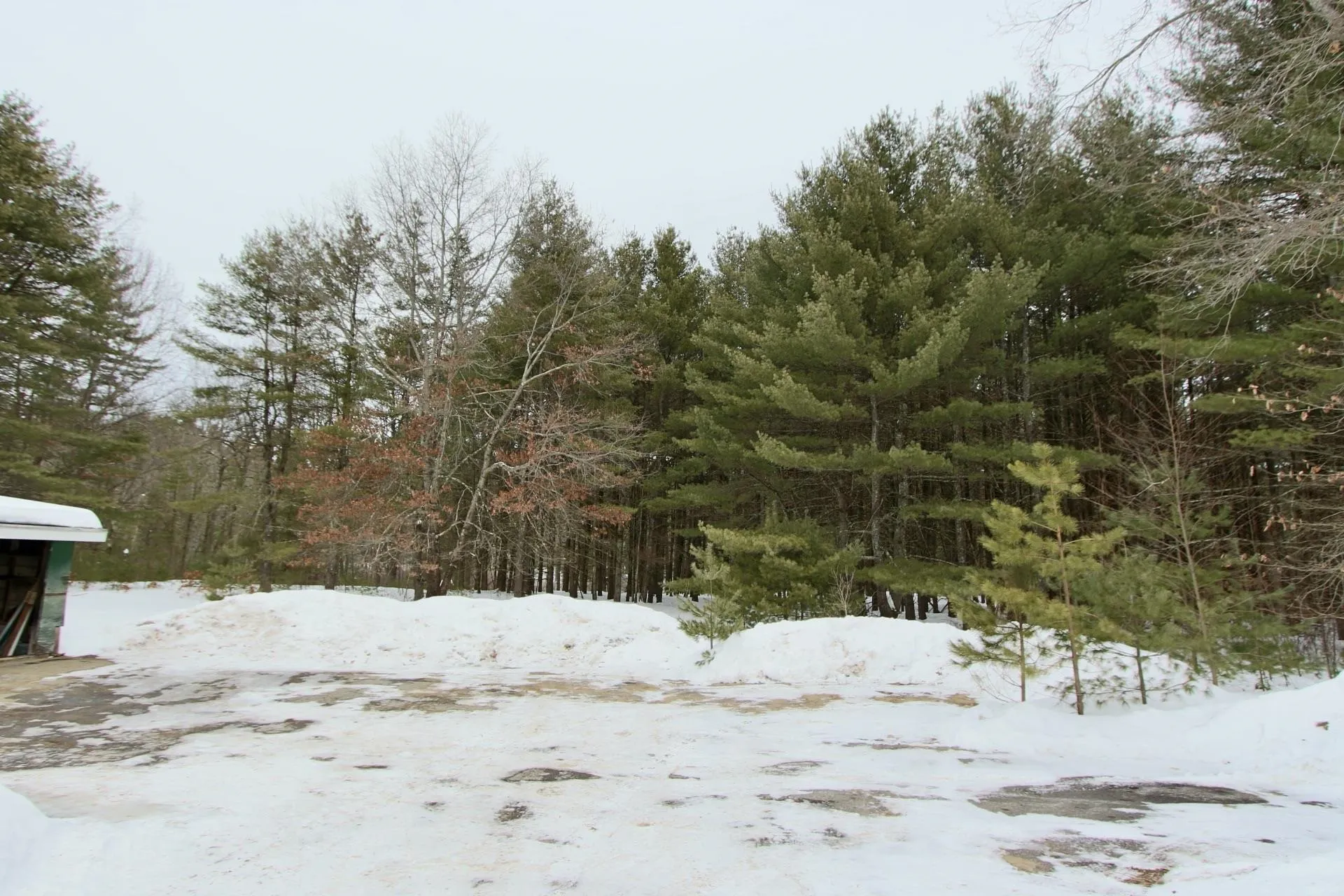 101 Page Road Litchfield NH 03052