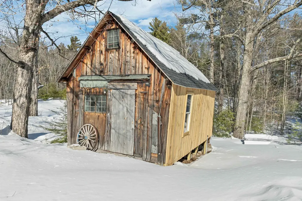 101 Thurley Road Ossipee NH 03814