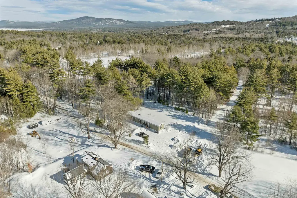 101 Thurley Road Ossipee NH 03814
