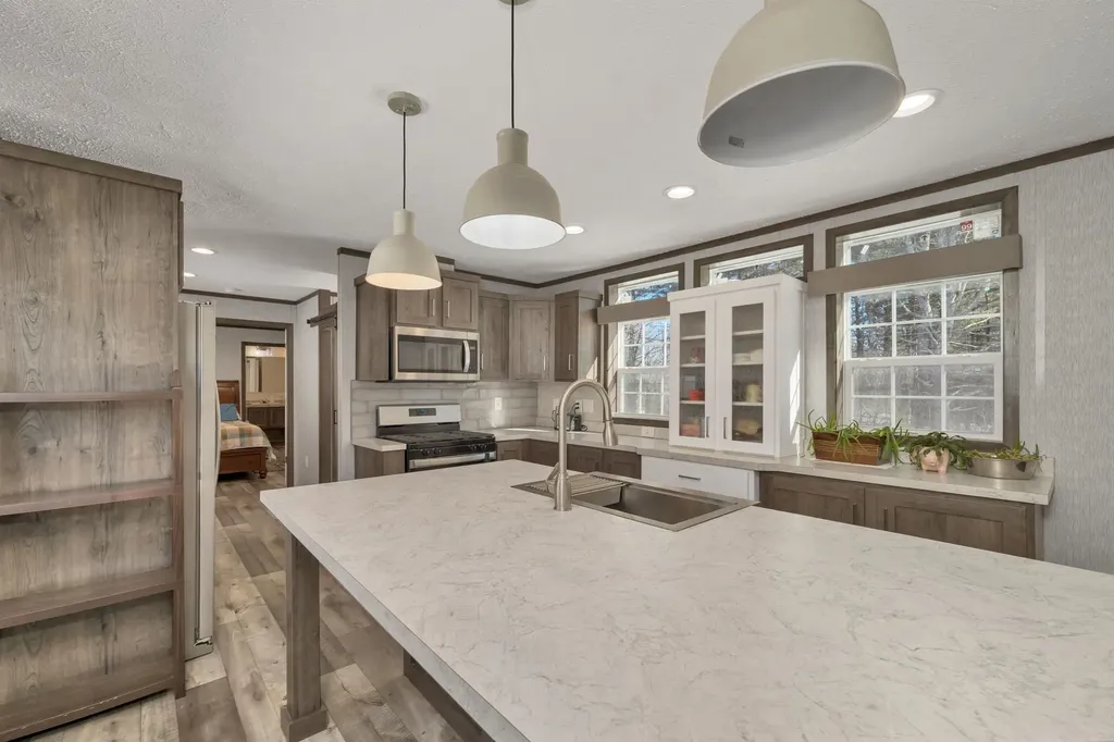 101 Thurley Road Ossipee NH 03814