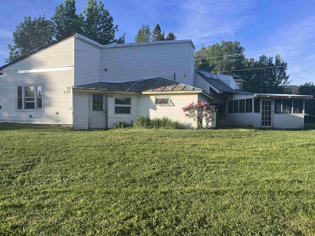296 George Street Orange VT 05641
