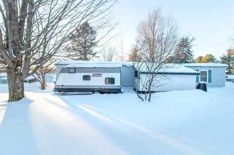 2477 Us Route 5 Derby VT 05829