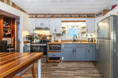 2477 Us Route 5 Derby VT 05829