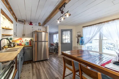 2477 Us Route 5 Derby VT 05829