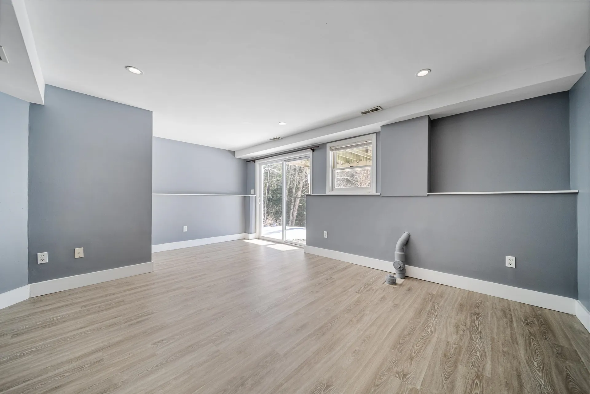 20 Larson Drive Hampstead NH 03841