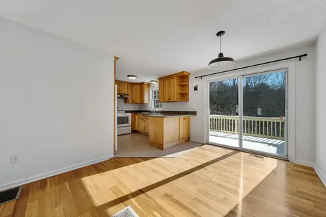 20 Larson Drive Hampstead NH 03841