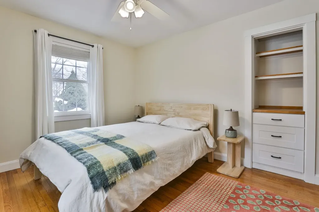 10 Wood Street Nashua NH 03064