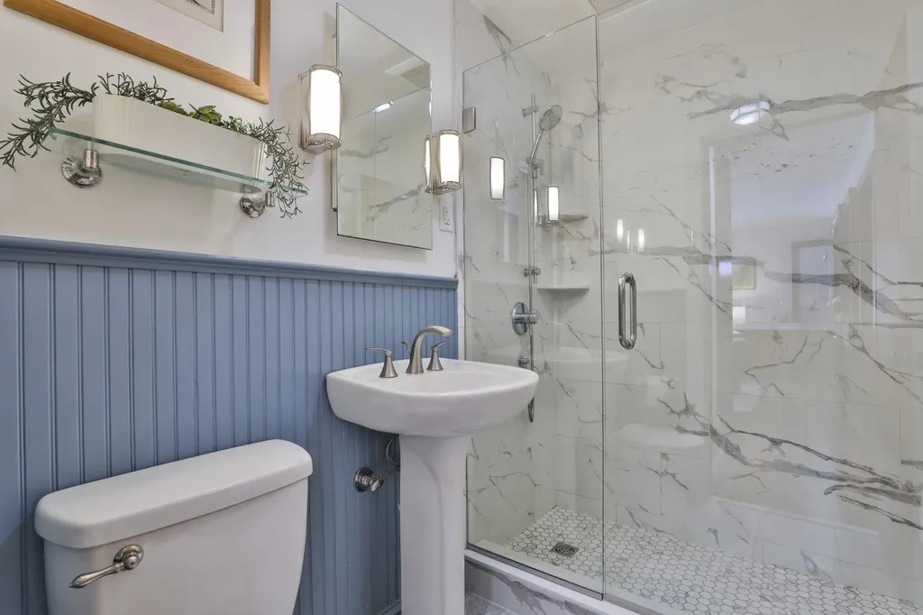 10 Wood Street Nashua NH 03064