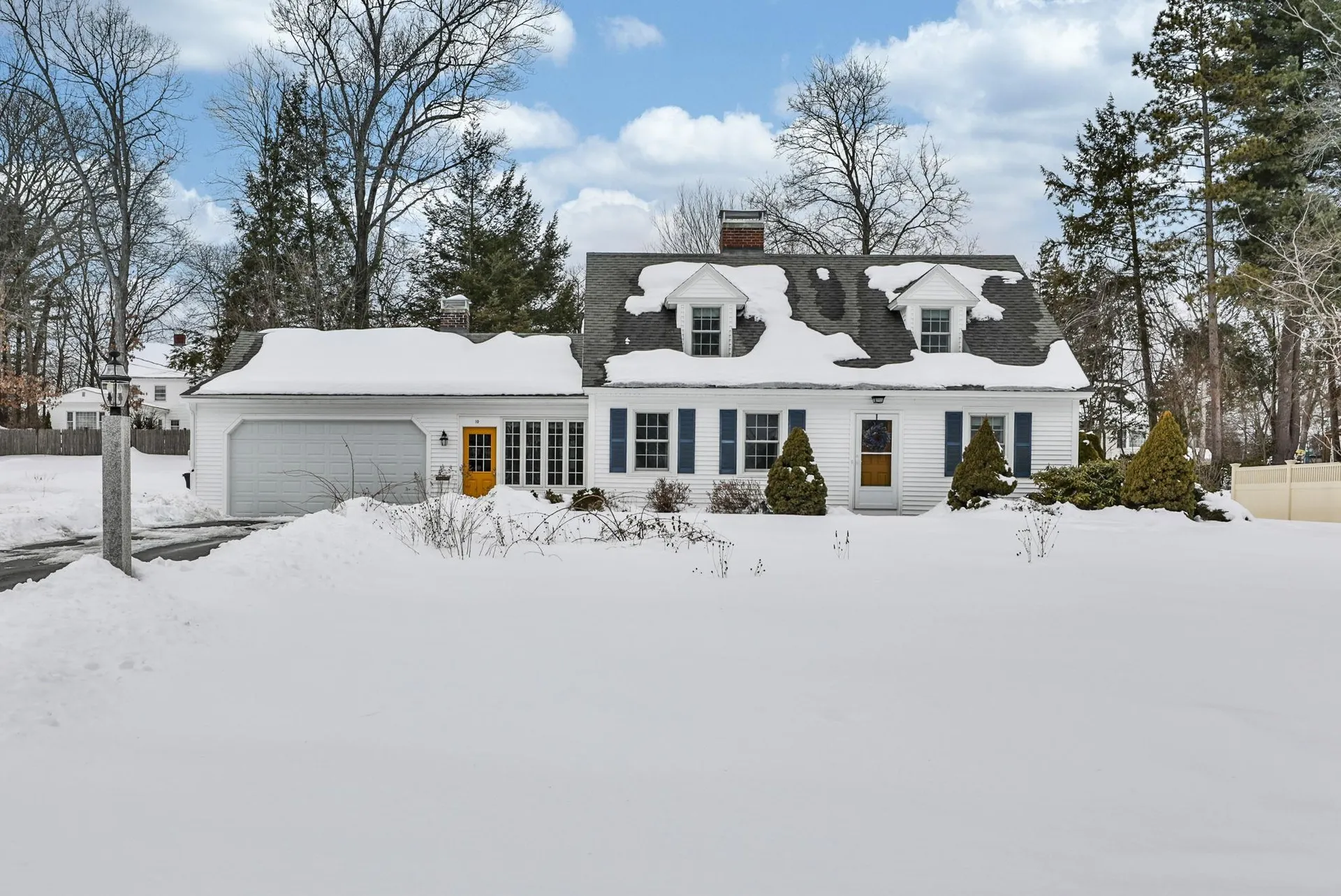 10 Wood Street Nashua NH 03064