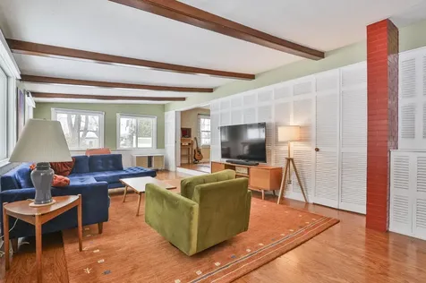 10 Wood Street Nashua NH 03064