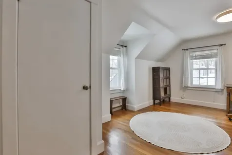 10 Wood Street Nashua NH 03064