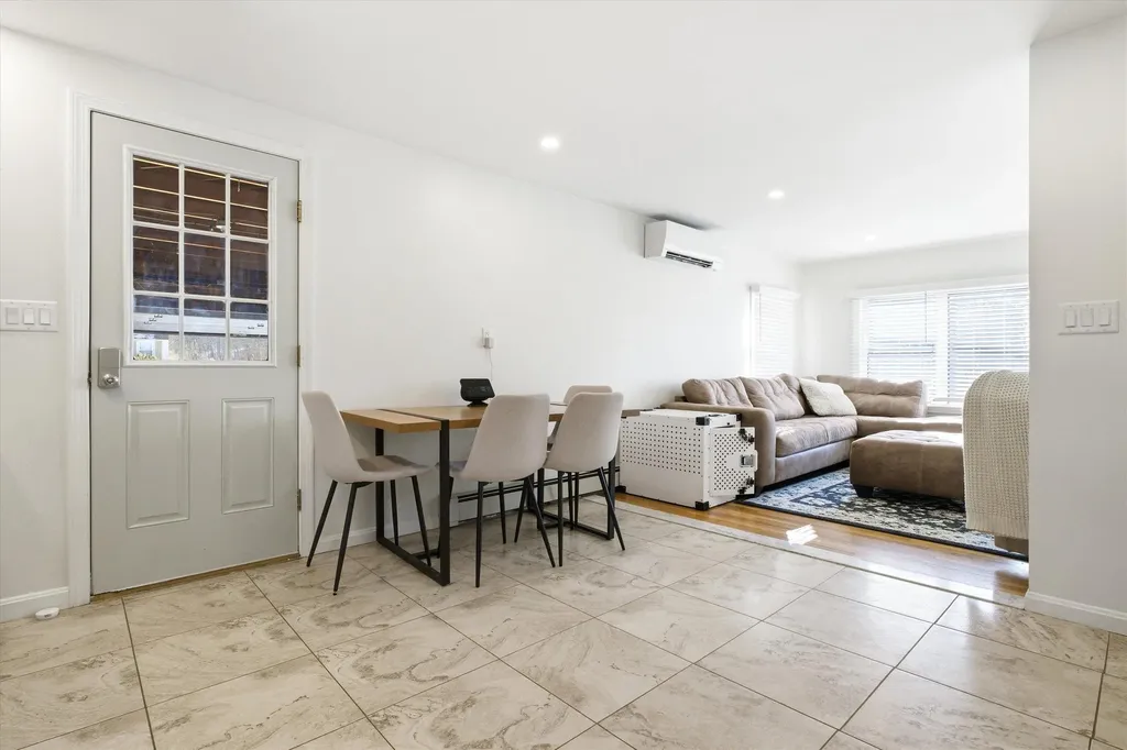 109 Bypass 28 Derry NH 03038