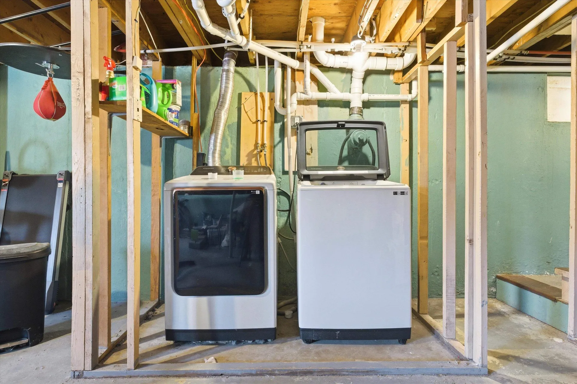 109 Bypass 28 Derry NH 03038