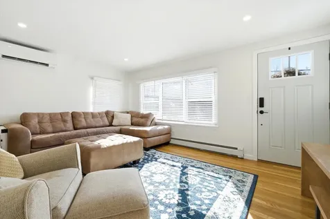 109 Bypass 28 Derry NH 03038