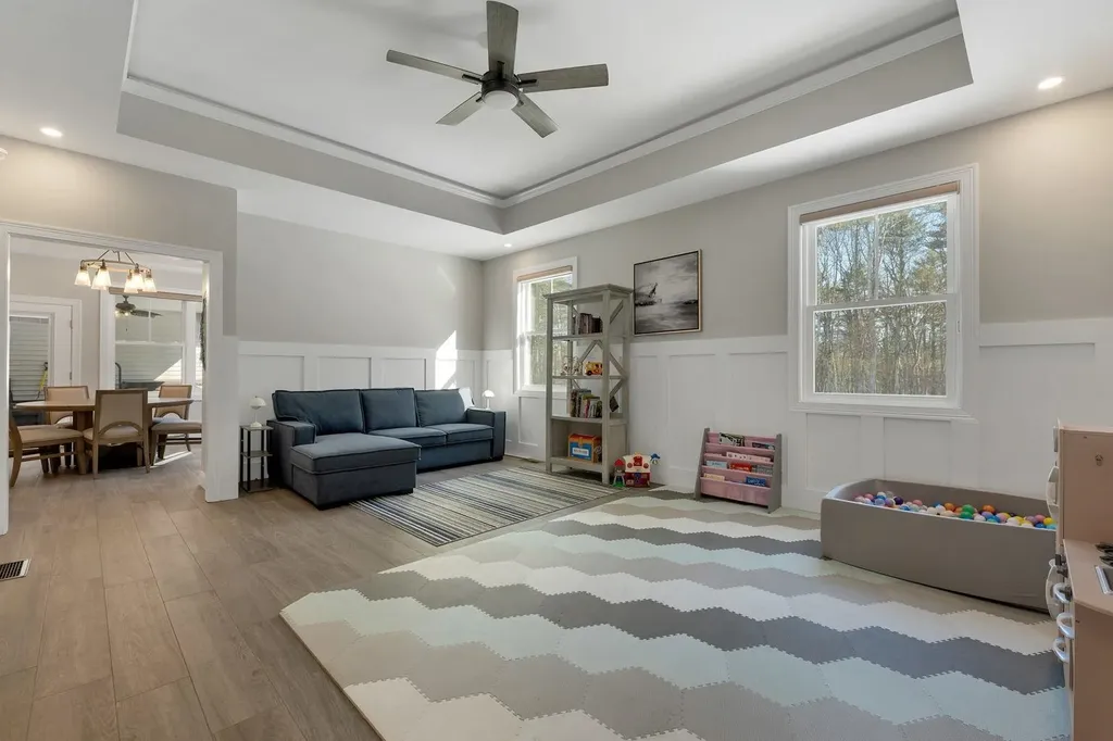 7 Lilac Ridge Road Windham NH 03087