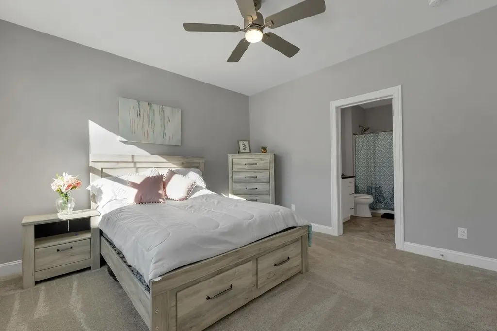 7 Lilac Ridge Road Windham NH 03087