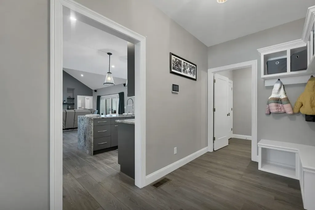 7 Lilac Ridge Road Windham NH 03087