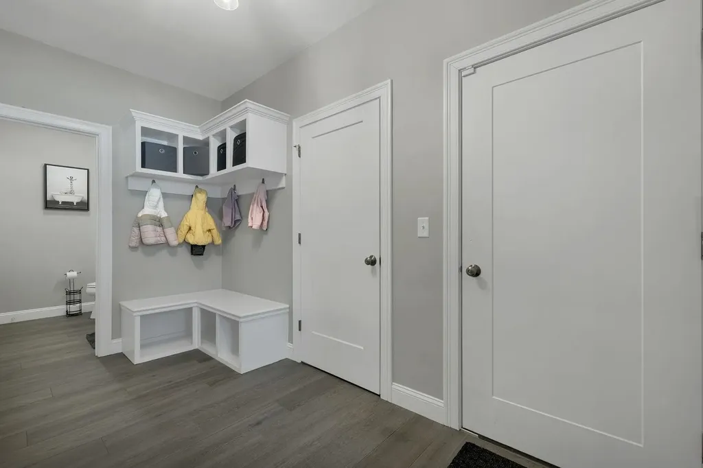 7 Lilac Ridge Road Windham NH 03087