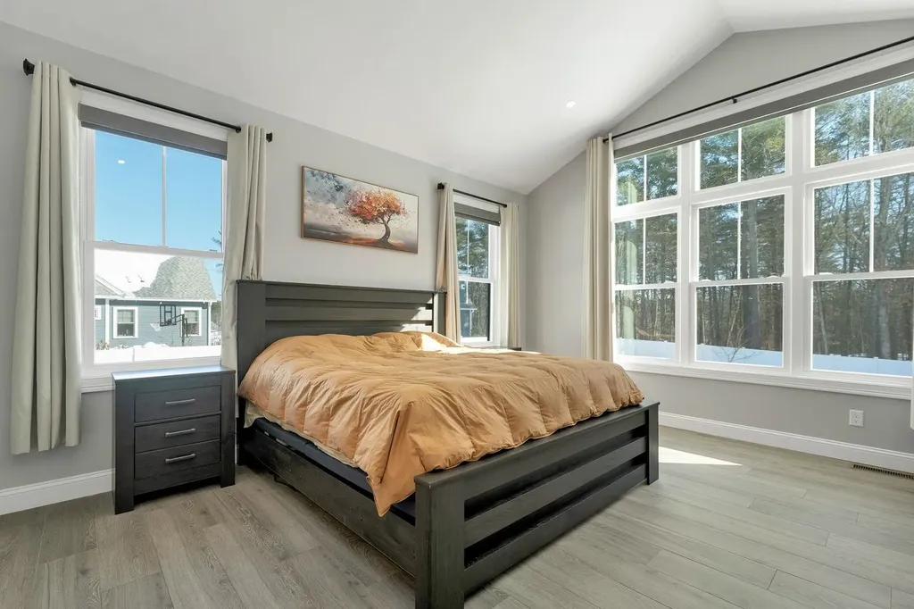 7 Lilac Ridge Road Windham NH 03087