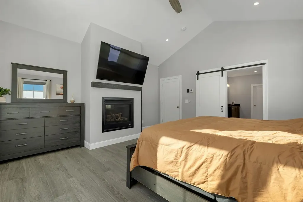 7 Lilac Ridge Road Windham NH 03087