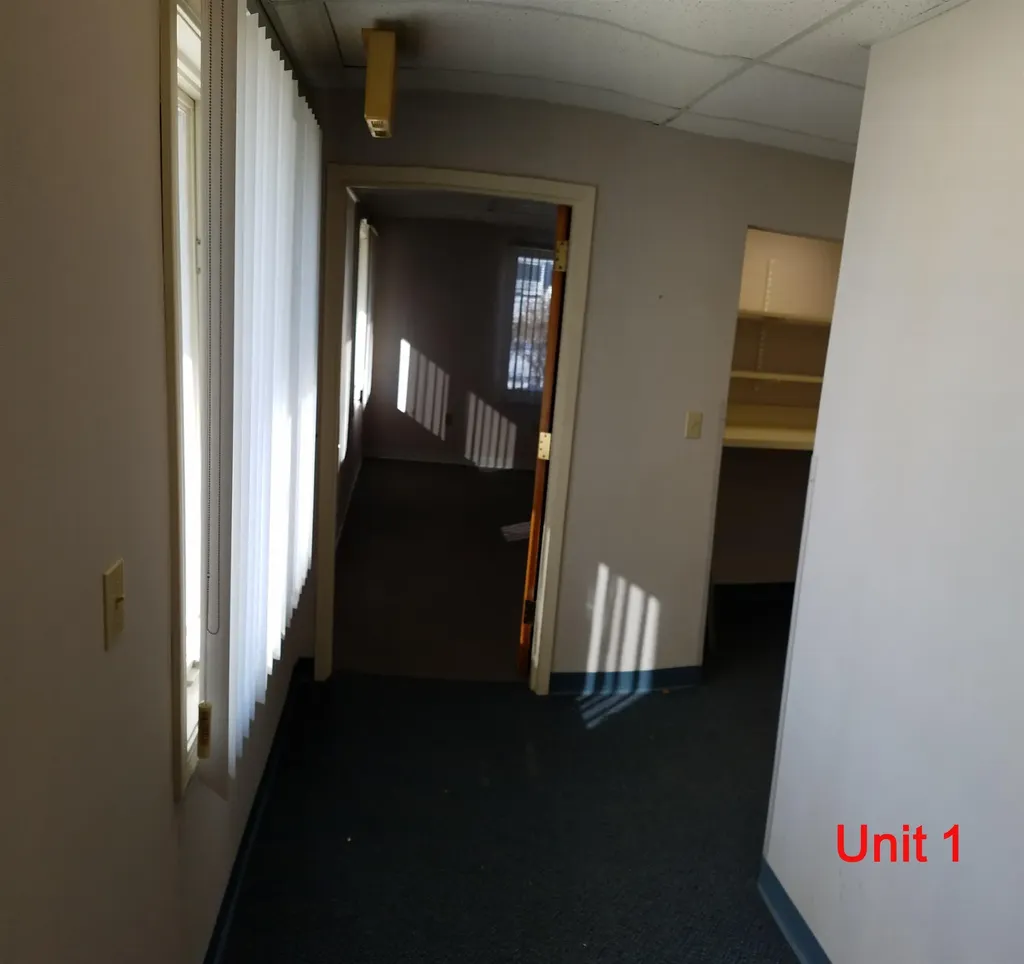 184 Mammoth Road Londonderry NH 03053