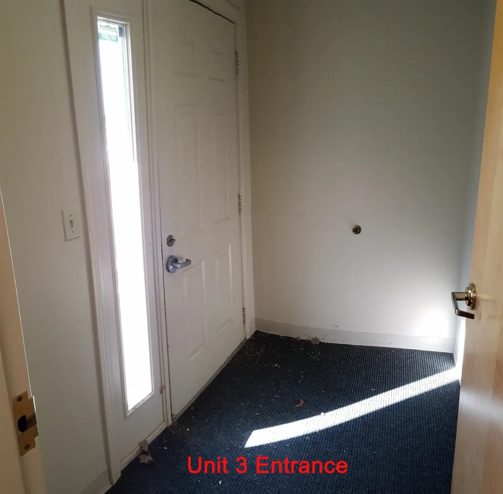 184 Mammoth Road Londonderry NH 03053