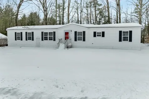 732 Concord Stage Road Weare NH 03281